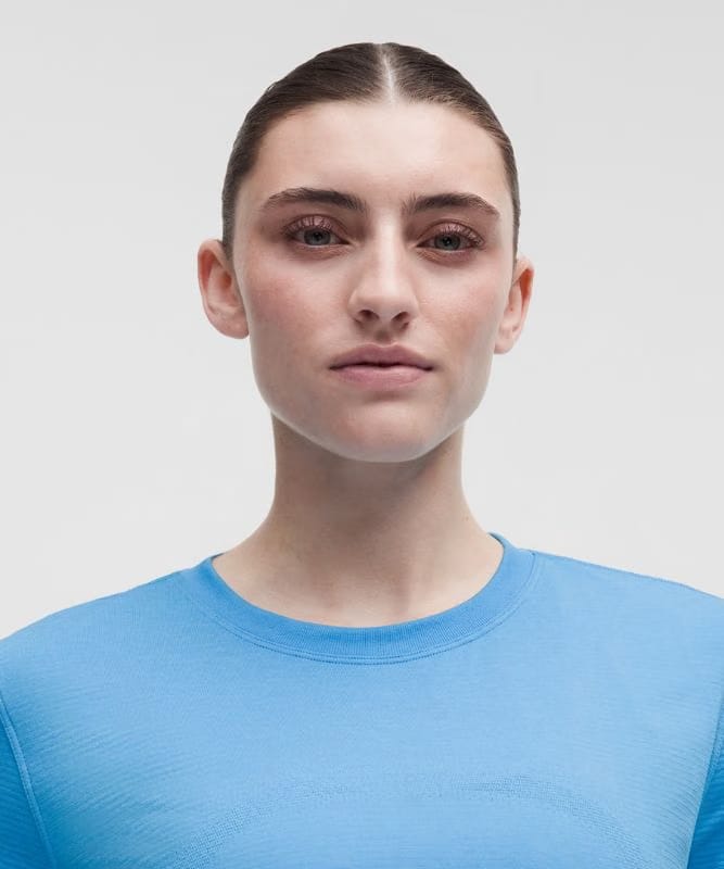 lululemon Swiftly Relaxed Short-Sleeve Shirt Hip Length *Updated Fit - Ocean Wave/Ocean Wave