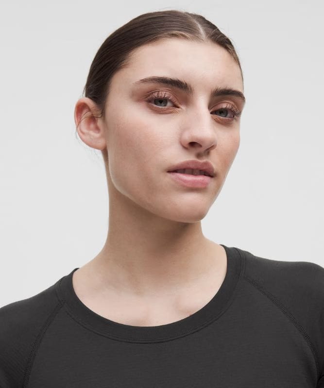 lululemon Swiftly Tech Short-Sleeve Shirt 2.0 *Hip Length - Black/Black