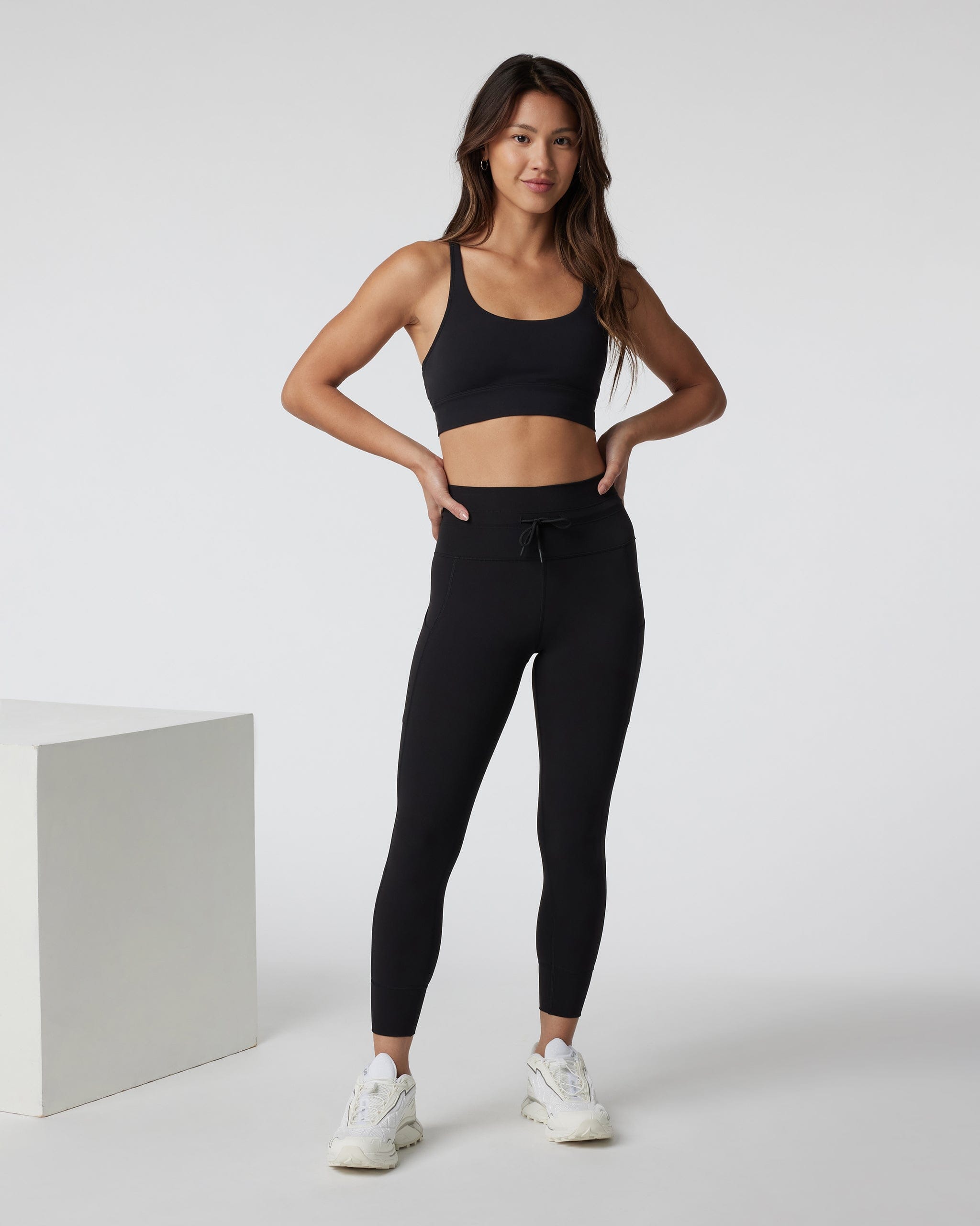 Vuori Daily Legging - Short - Black
