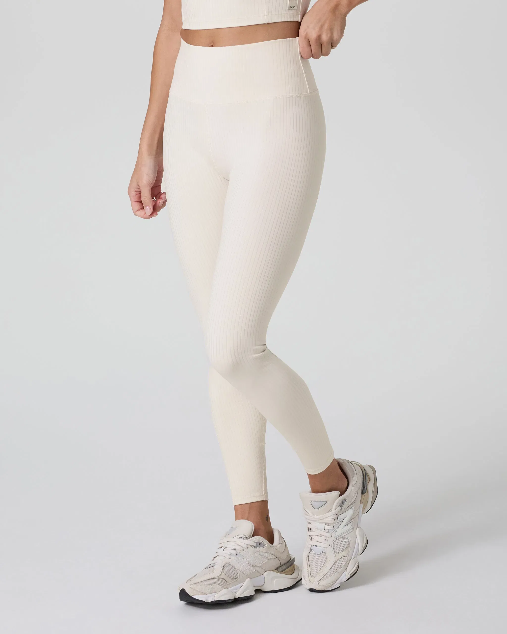 Vuori Inversion Rib Legging - Marshmallow