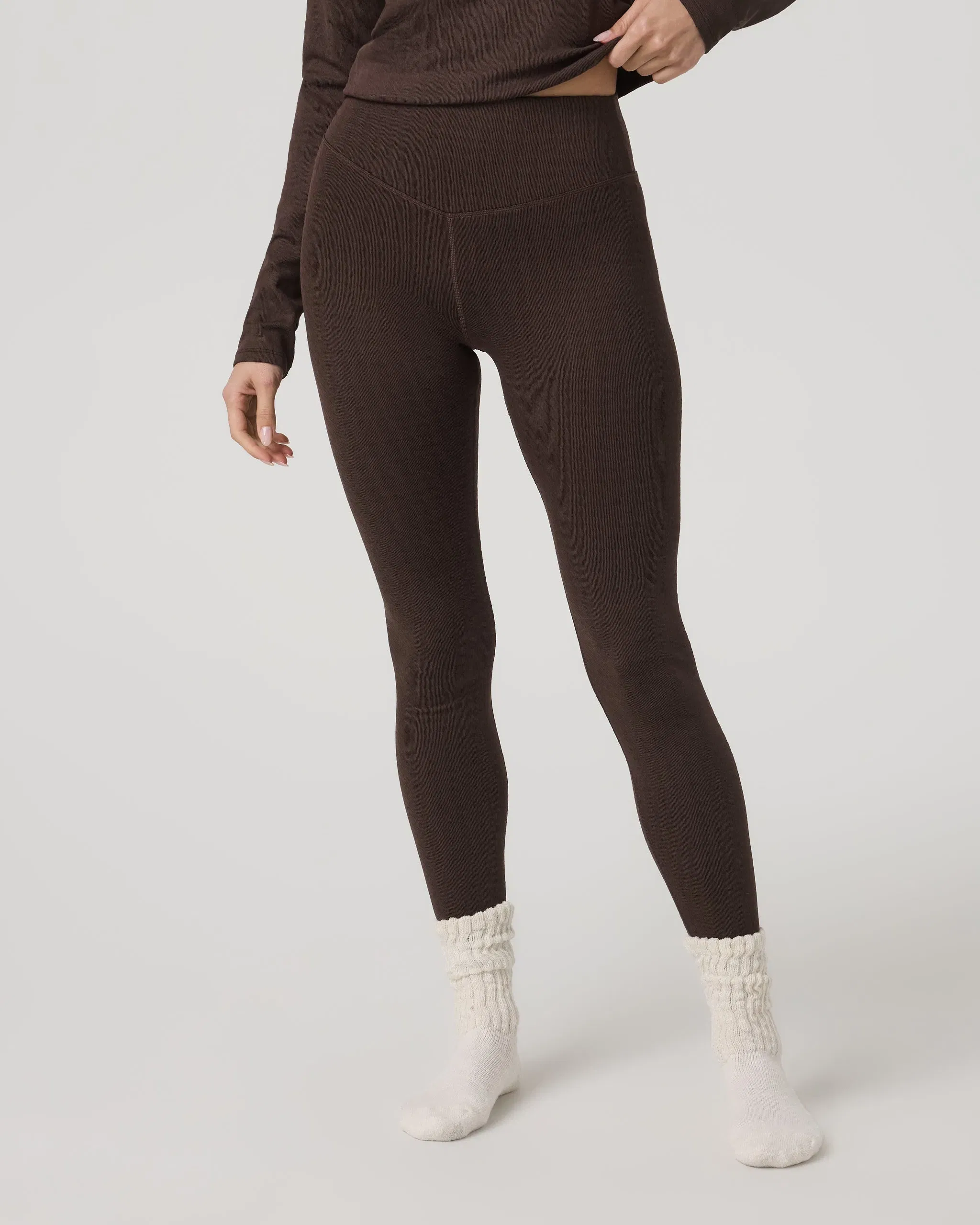 Vuori Textured Chilled Out Legging - Java Houndstooth