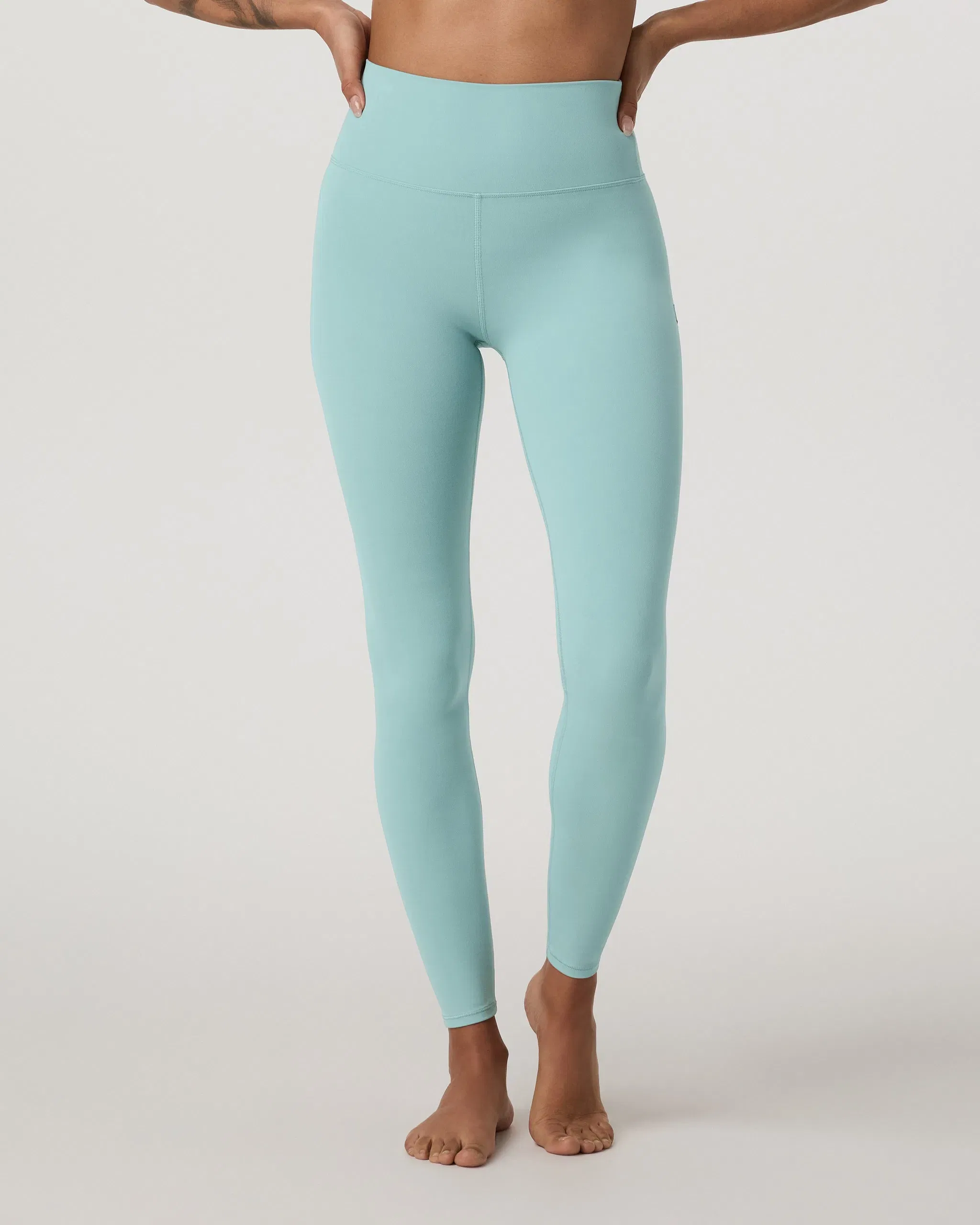 Vuori AllTheFeels™ Legging - Short - Sea Spray