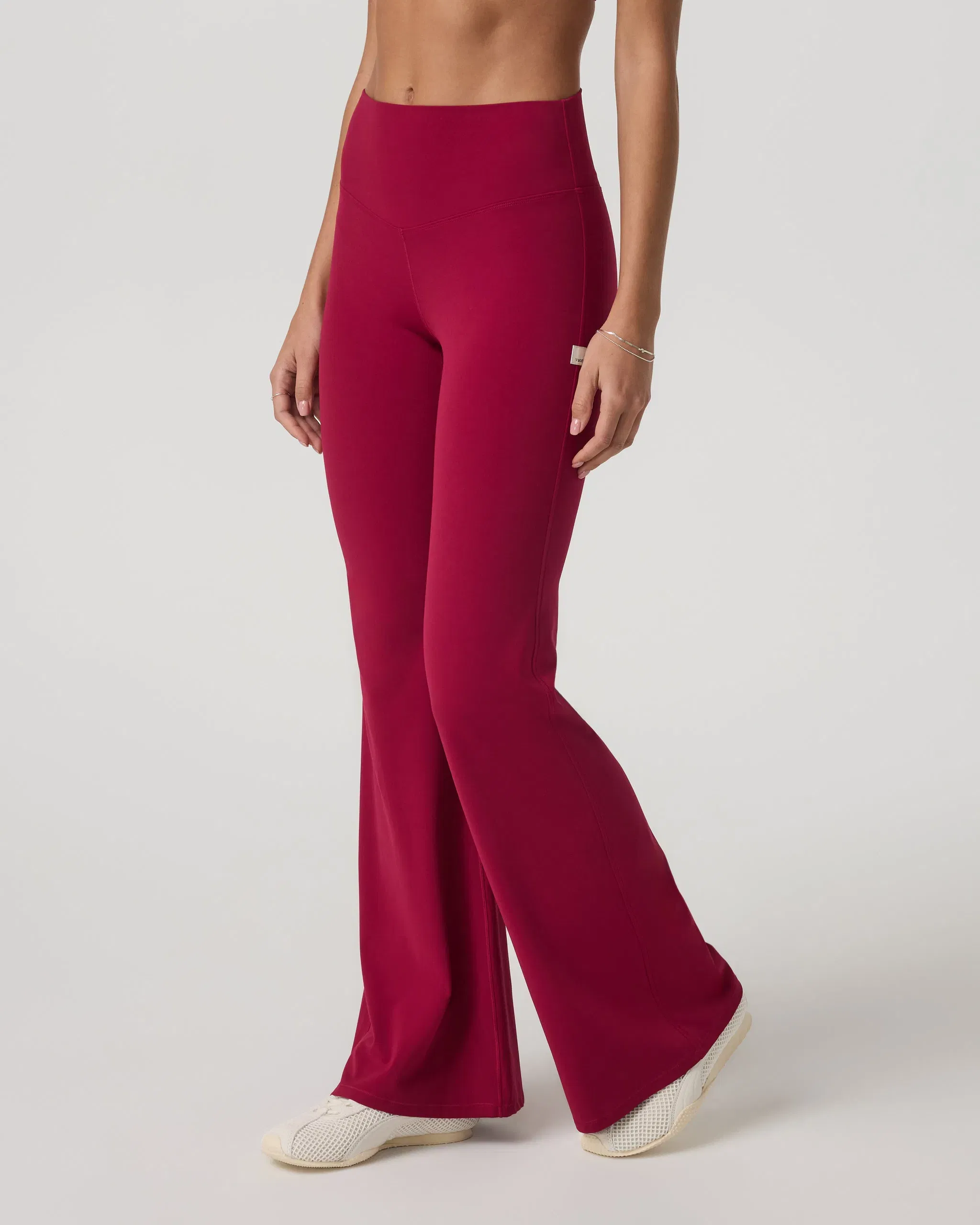 Vuori AllTheForm™ Flare - Short - Strawberry