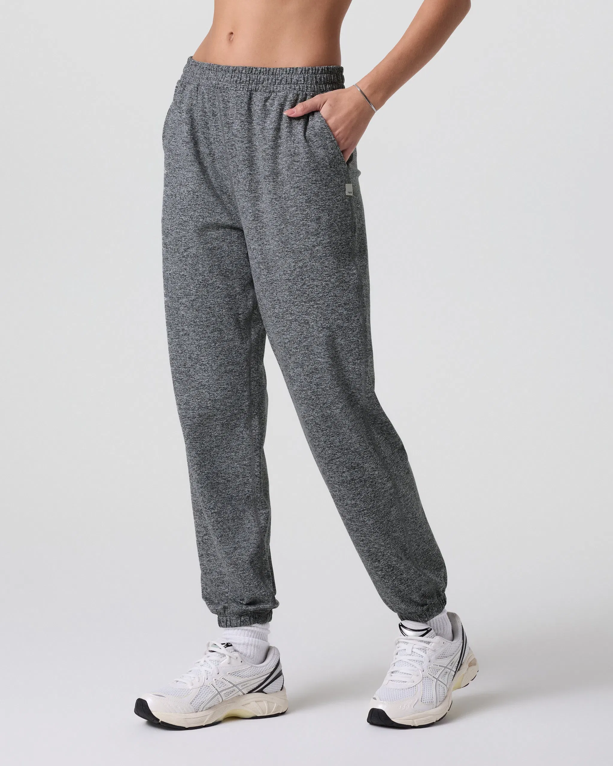 Vuori Boyfriend Sweatpant - Heather Grey