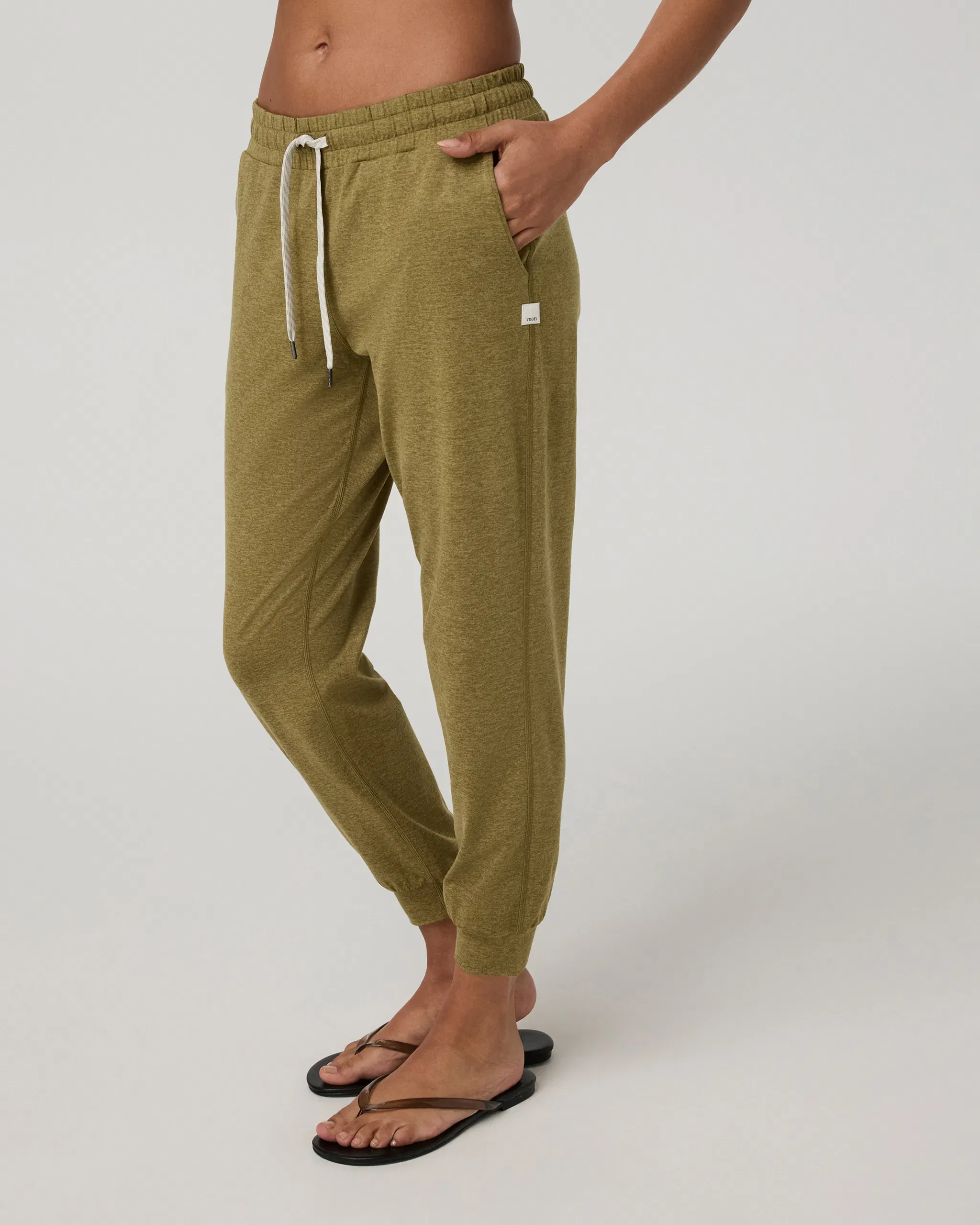 Vuori Performance Jogger - Saguaro Heather