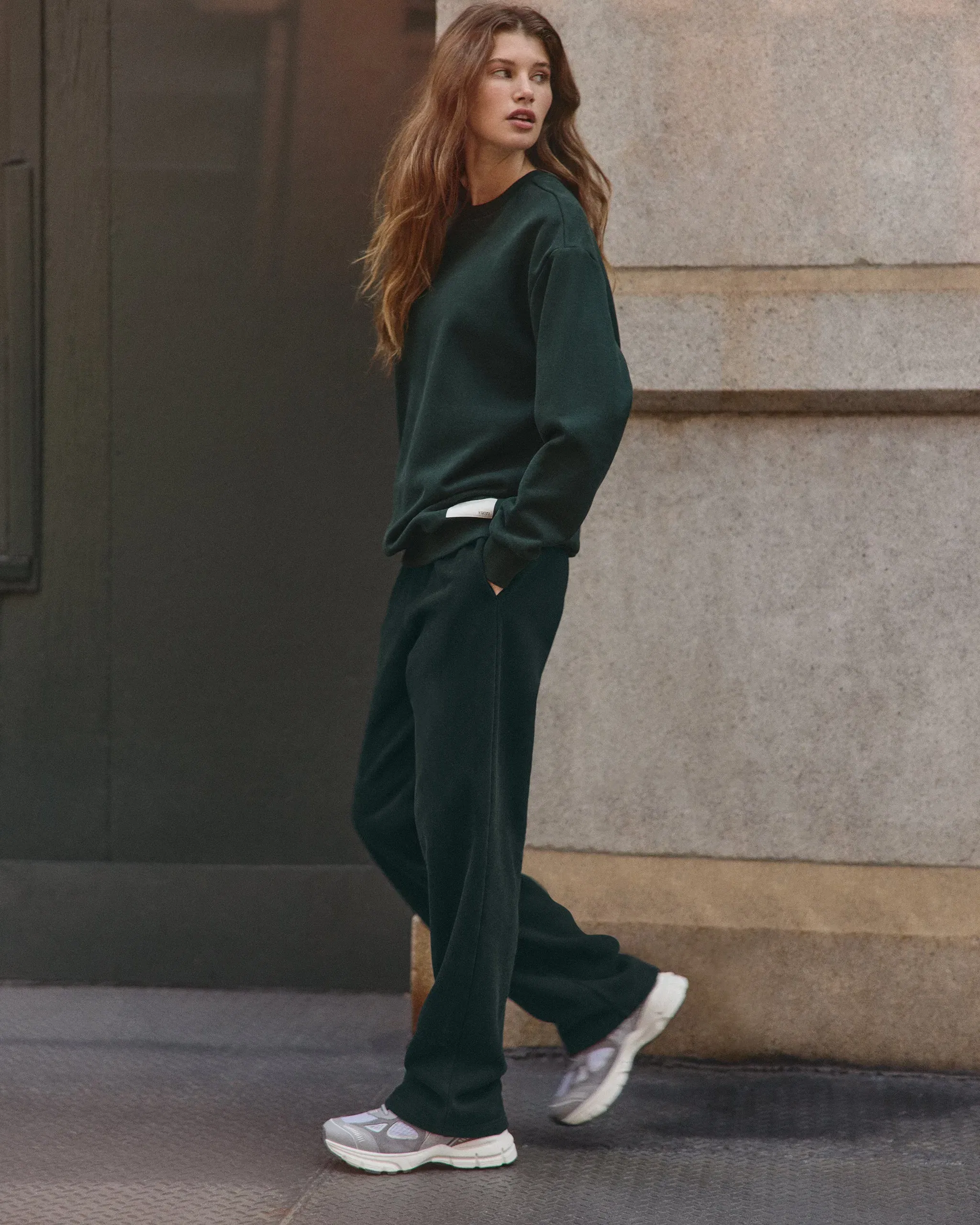 Vuori Restore Straight Leg Sweatpant - Evergreen