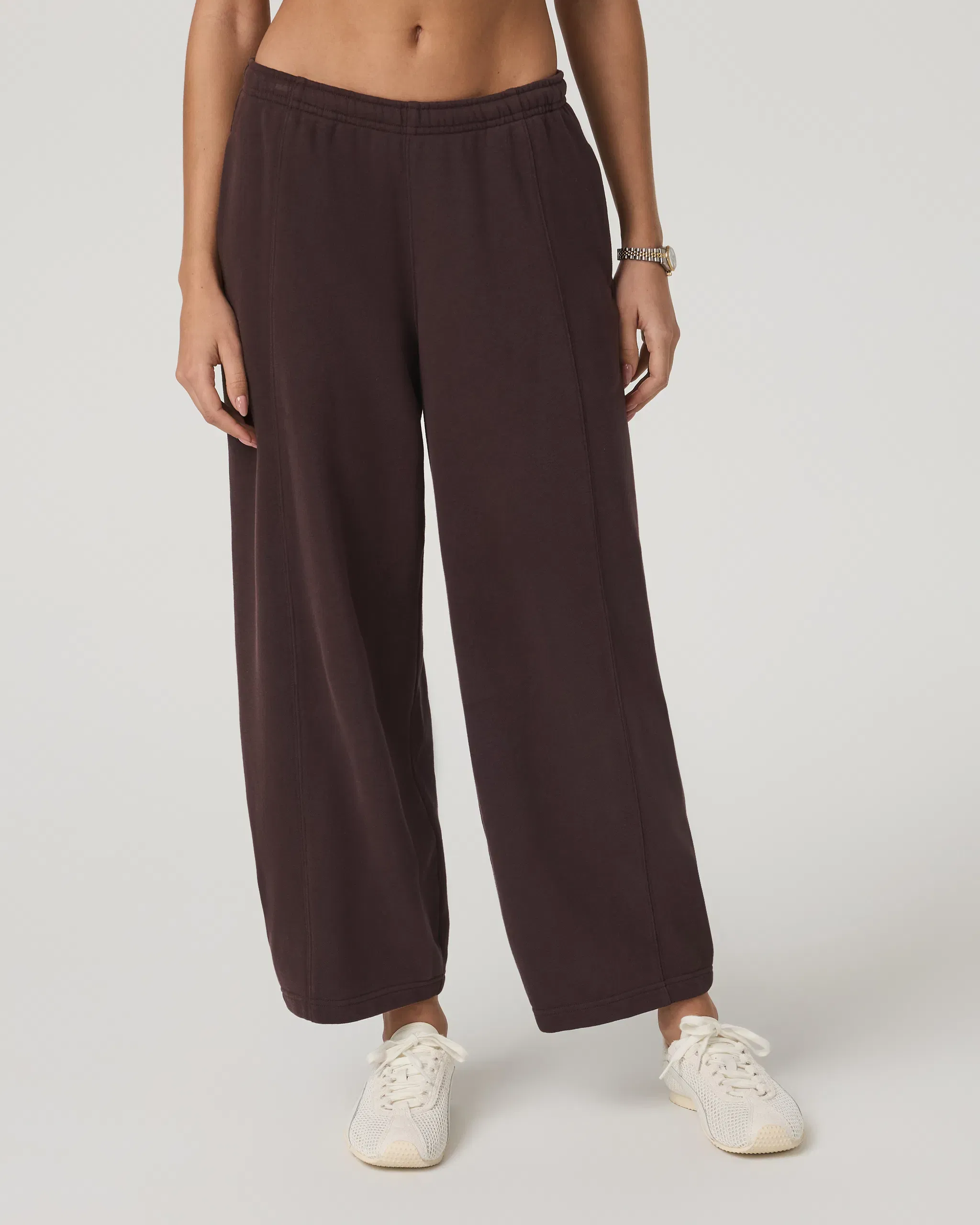 Vuori Sedona Barrel Crop Sweatpant - French Roast
