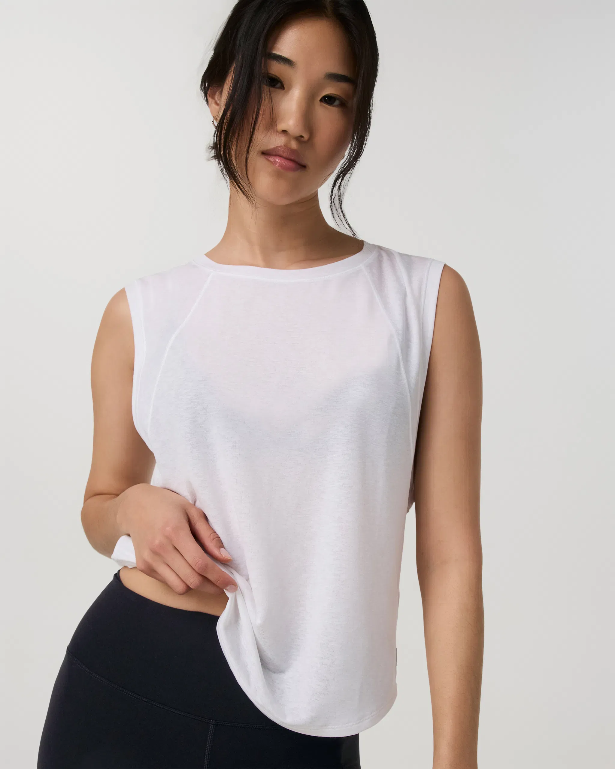 Vuori Westerlies Muscle Tank - Eggshell Blue