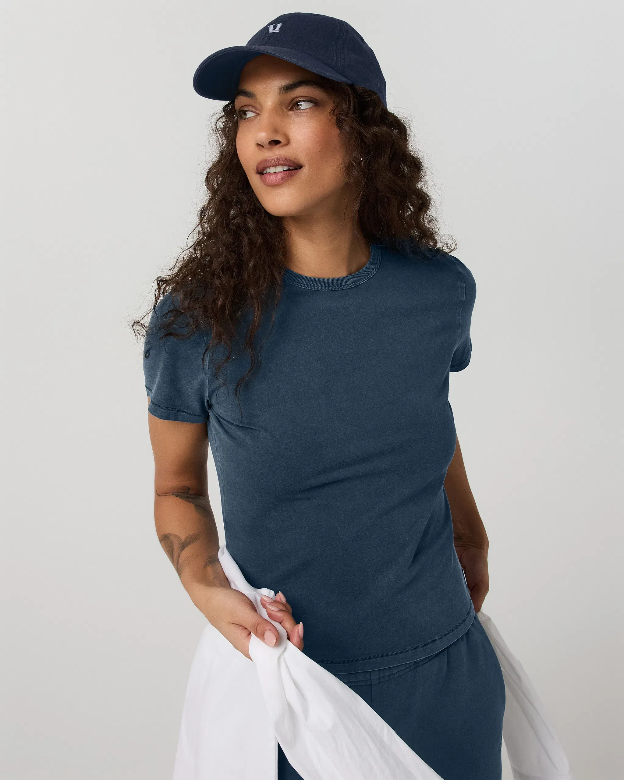 Vuori Short Sleeve Feather Classic T-Shirt - Garment Dye - Ocean Blue