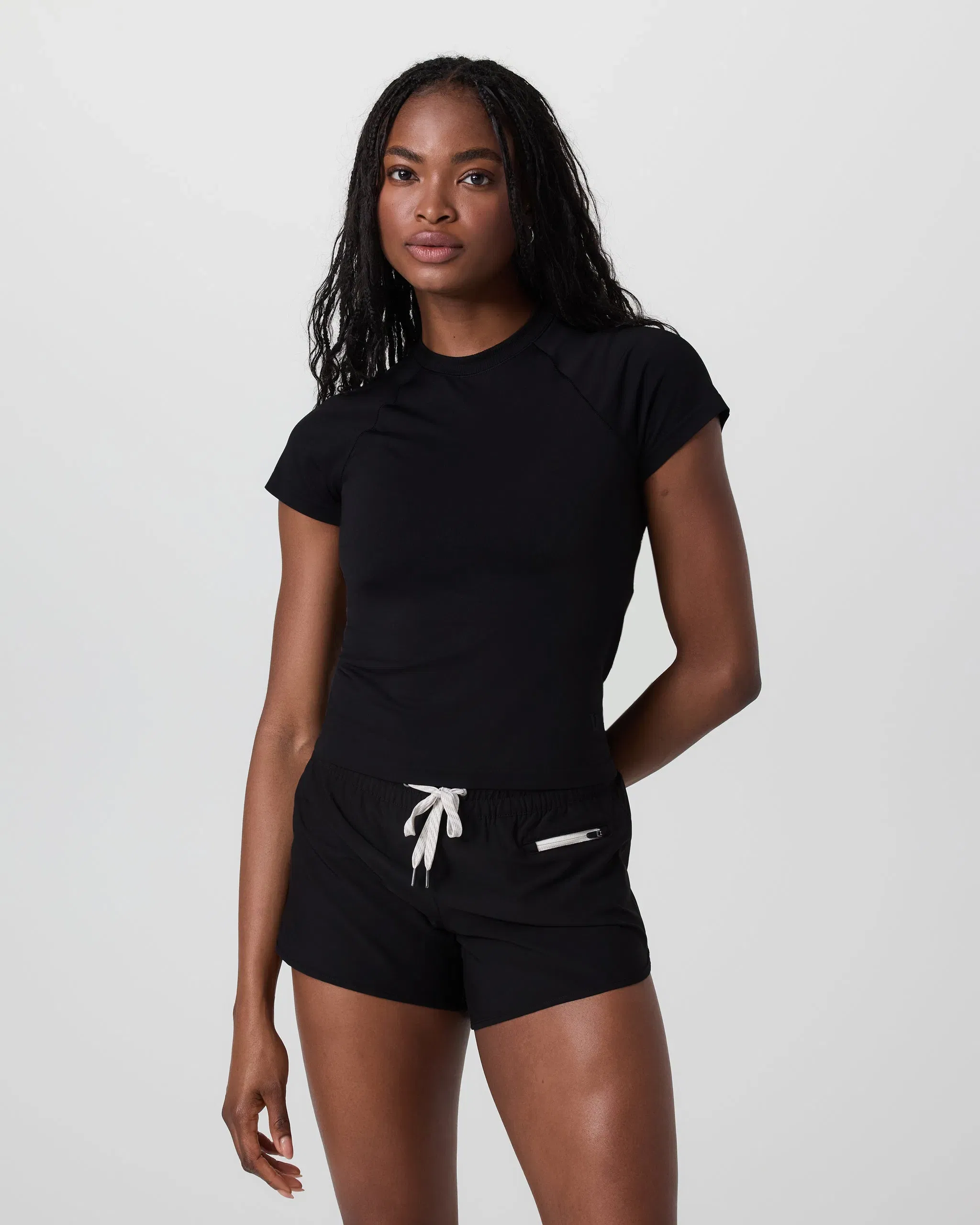 Vuori Short Sleeve Seamless Surge T-Shirt - Black
