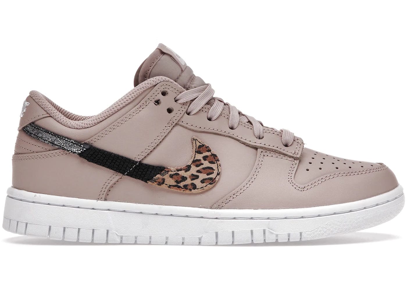 Nike Dunk Low Se Primal Pink Womens