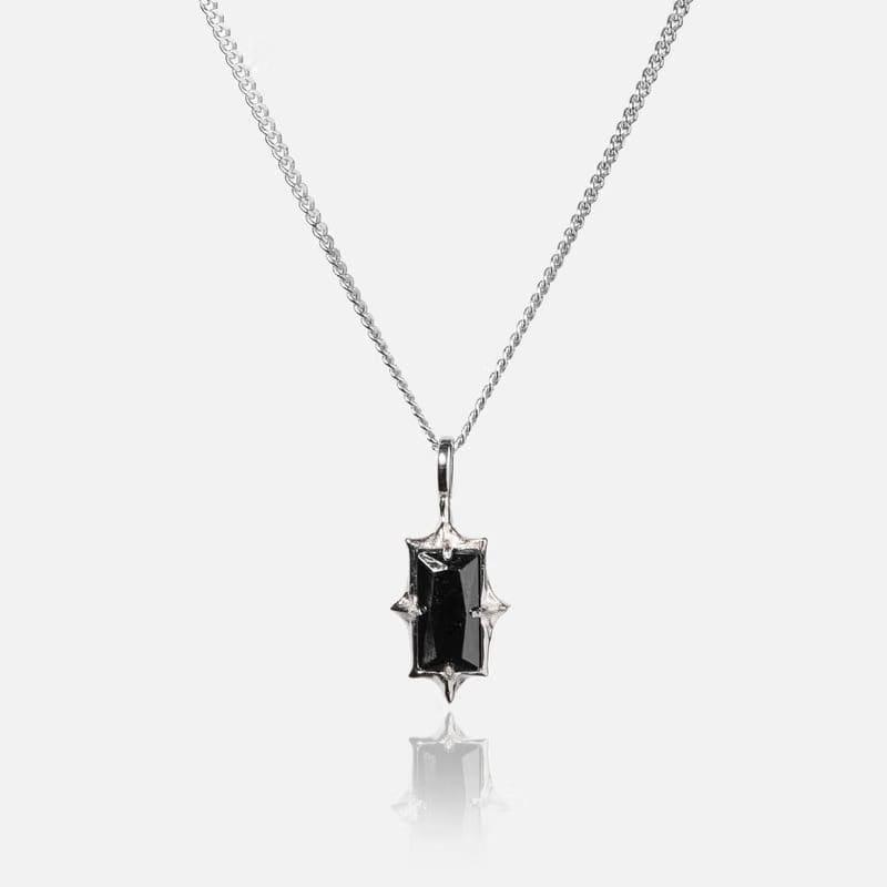 Umbra Pendant with Curb Chain