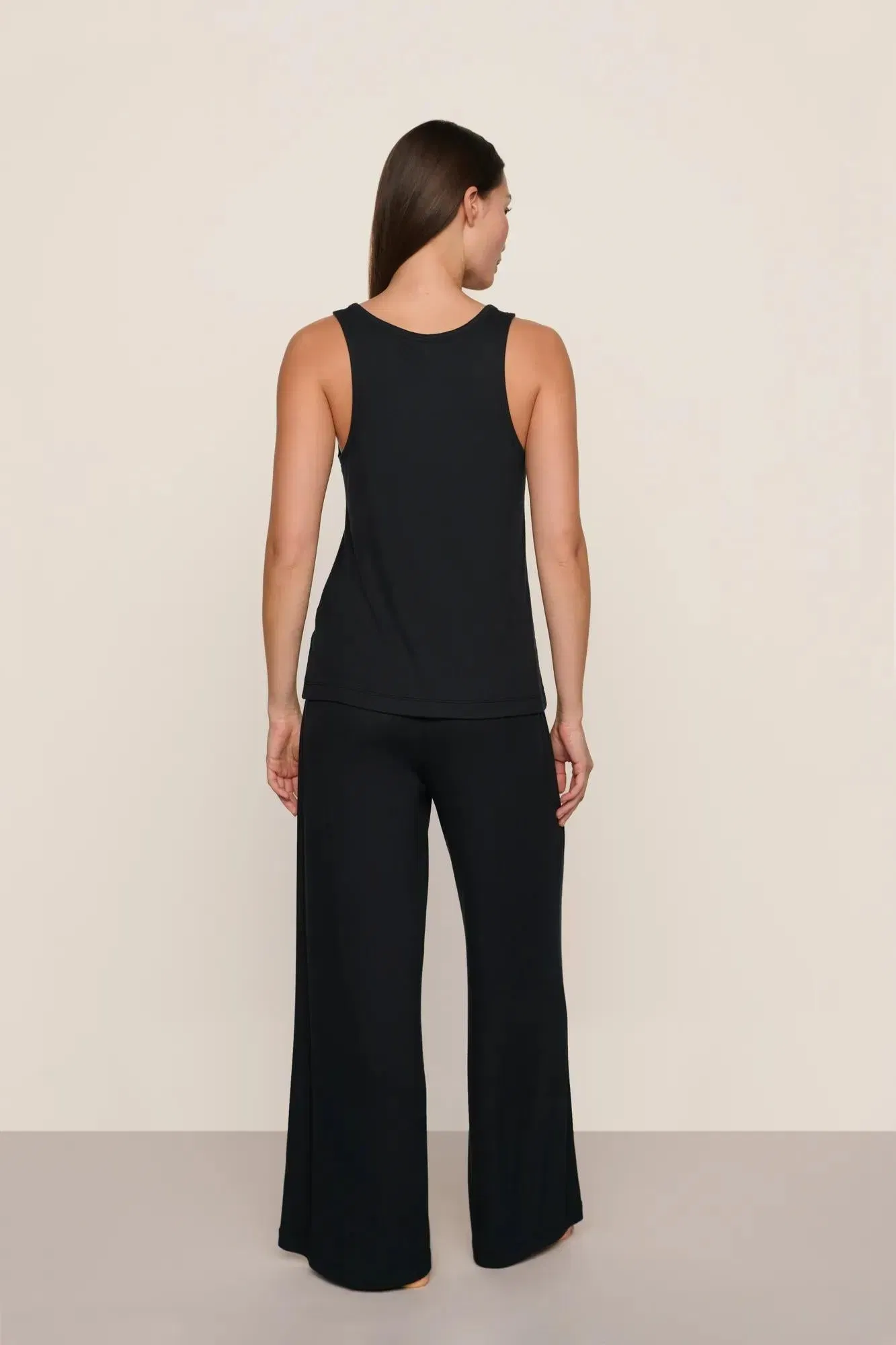 Dream Rib V Neck Tank
