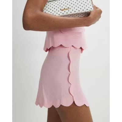 Pink Linen Blend Scallop Trim Shorts