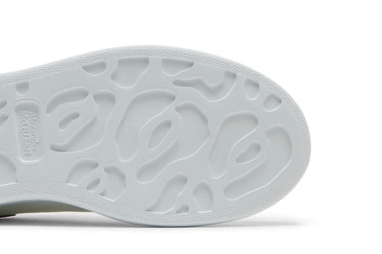 Alexander McQueen Wmns Oversized Sneaker 'White Printers Pink'