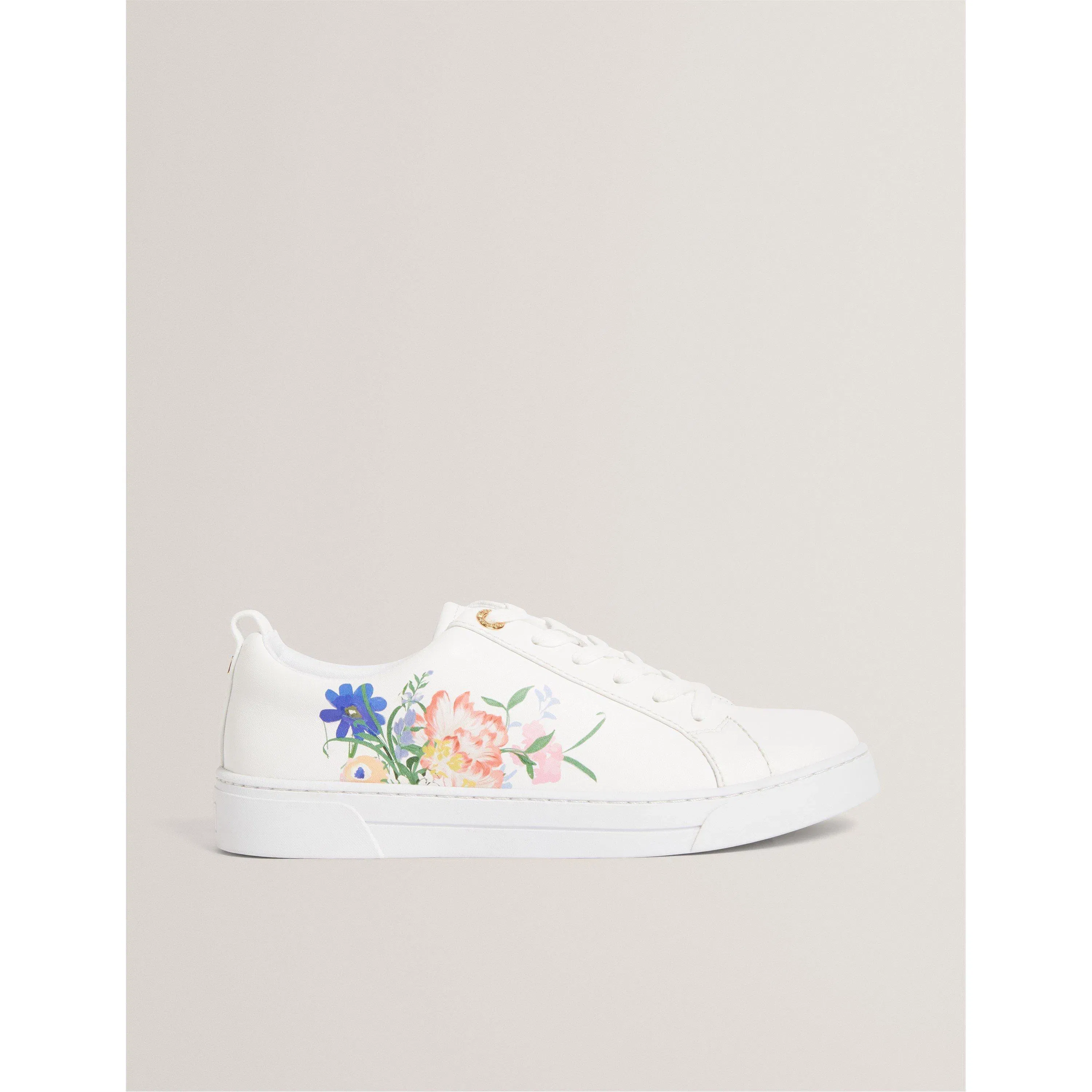 Low-Top Trainers