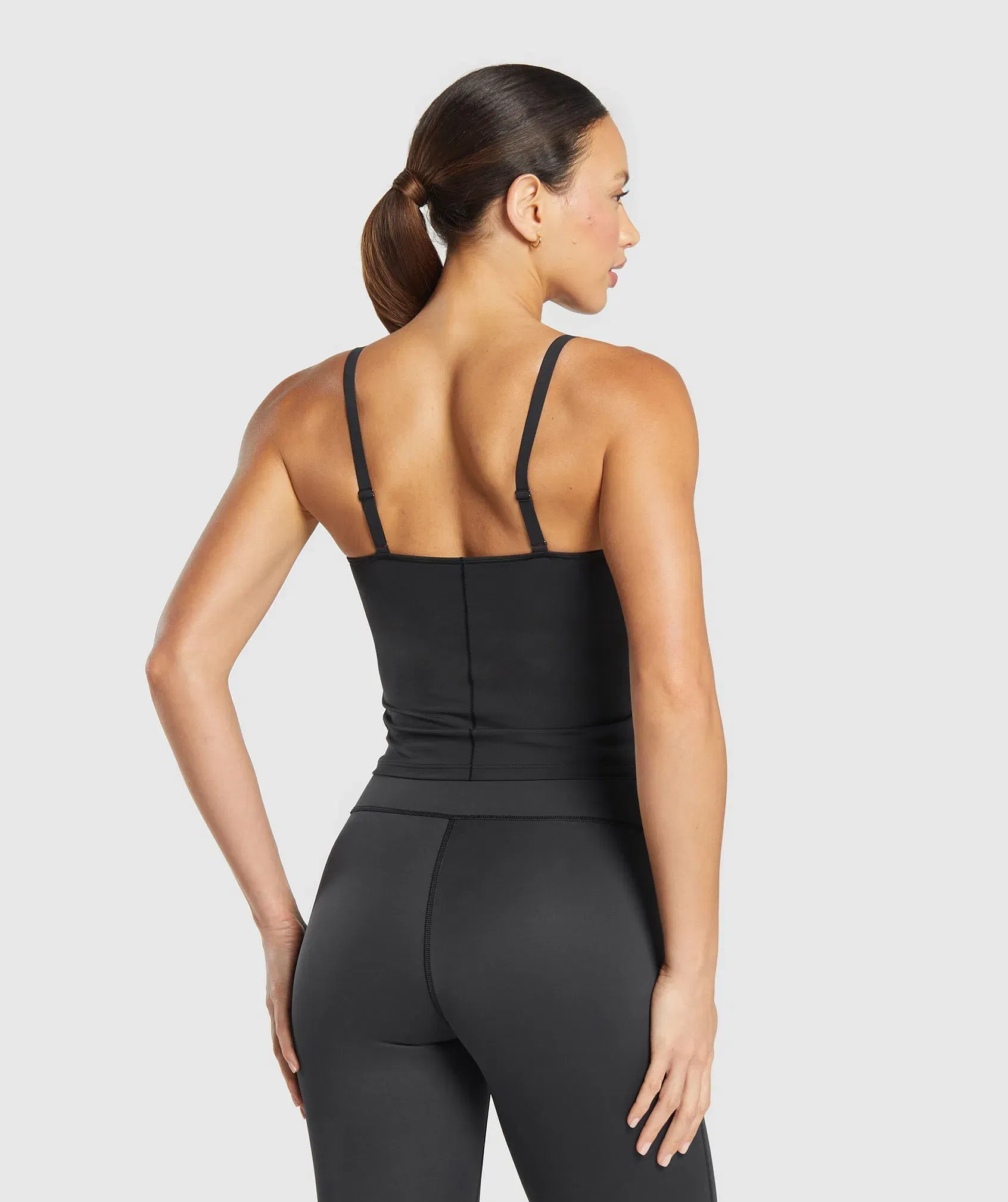 Gymshark Elevate Mesh Tank With Shelf - Black