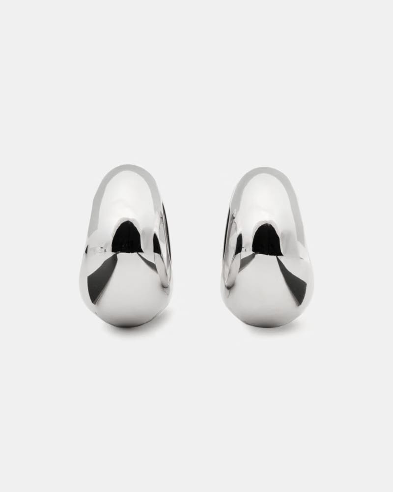 Sculpted Spade Statement Huggies