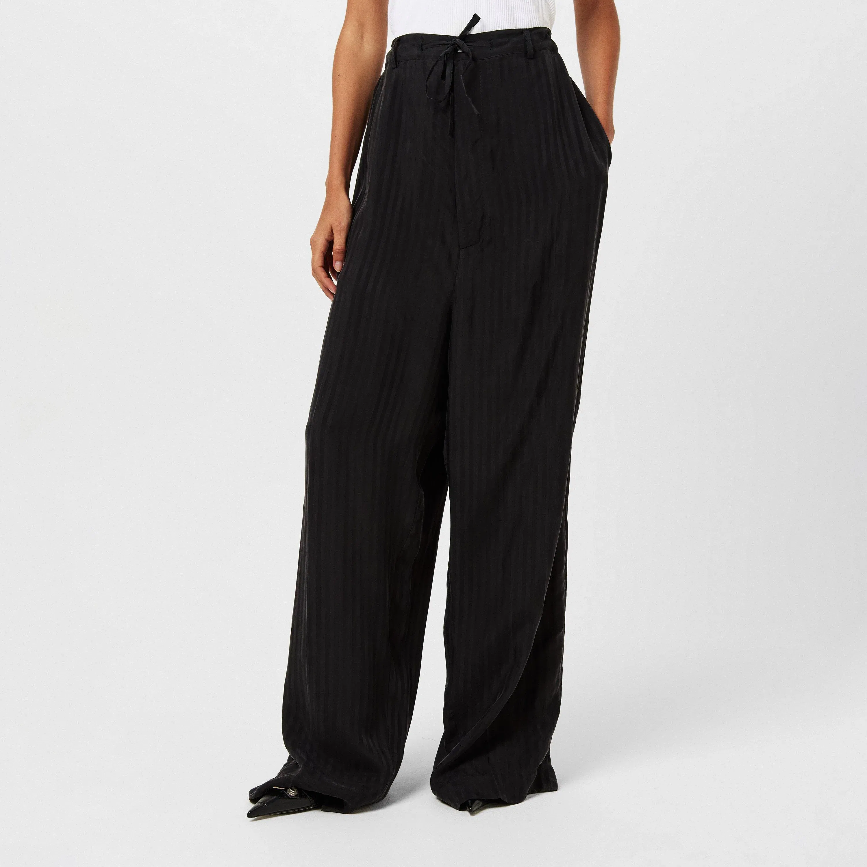 High-Rise Straight-Leg Front Pleat Tailored Trousers