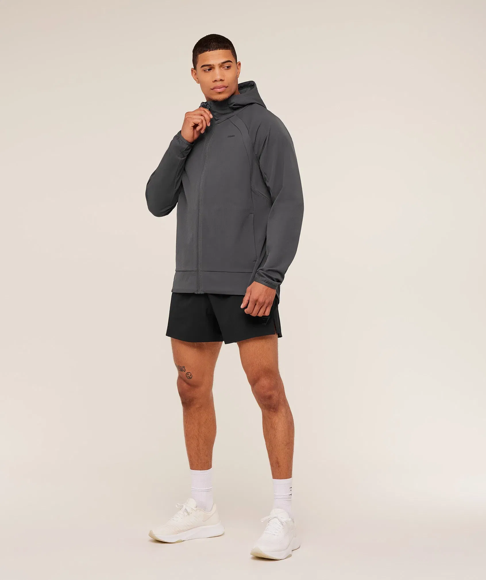 Gymshark Weekend Zip Through Shell Jacket - Onyx Grey