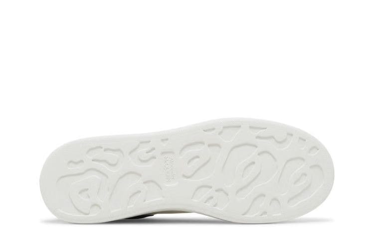 Alexander McQueen Oversized Sneaker White Navy Patent