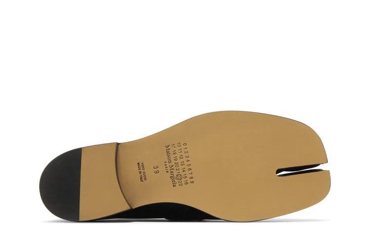 Common Projects Winter Chelsea Boot Black