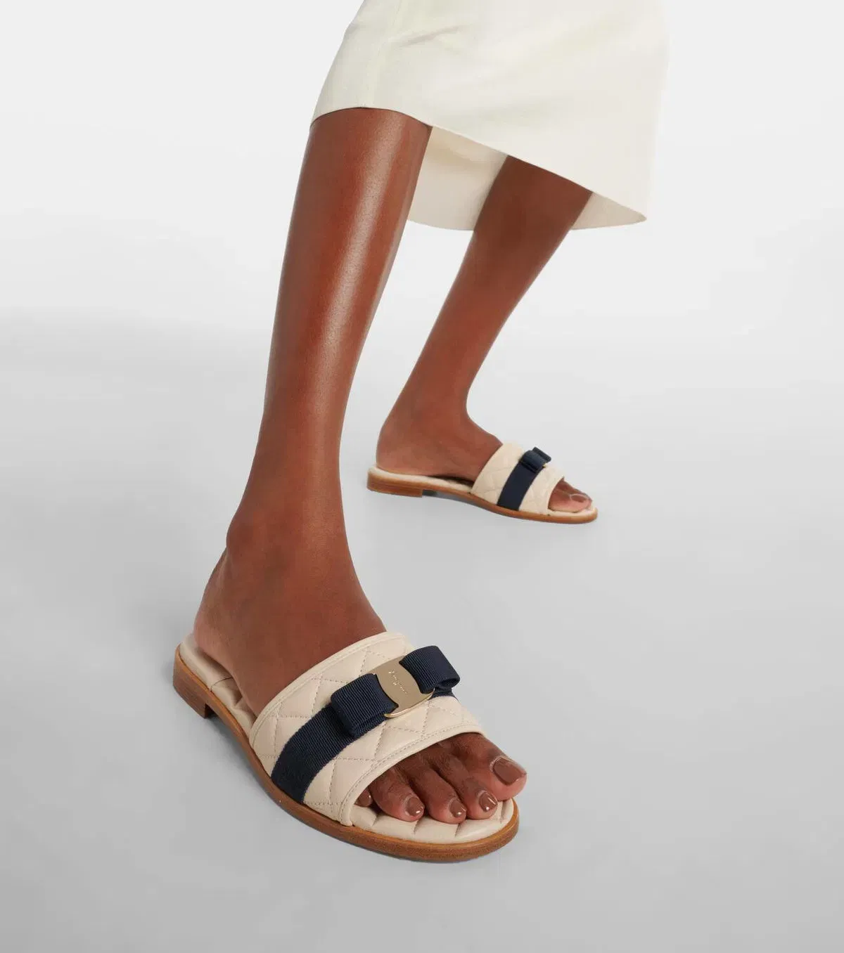 Ferragamo Love bow-detail leather slides