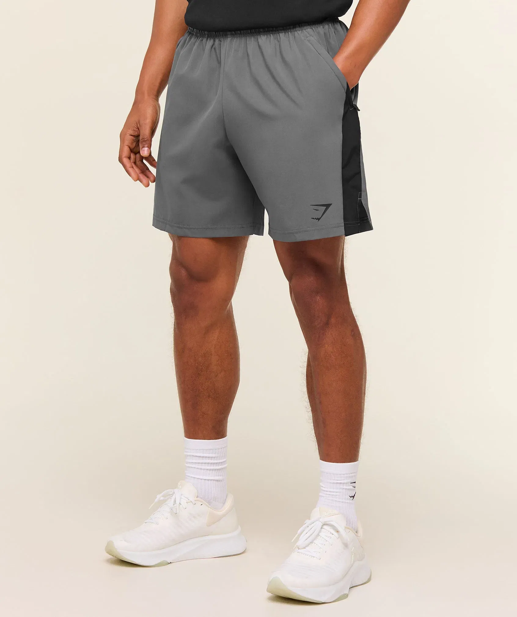 Gymshark Sport 7" Shorts - Dark Grey/Black
