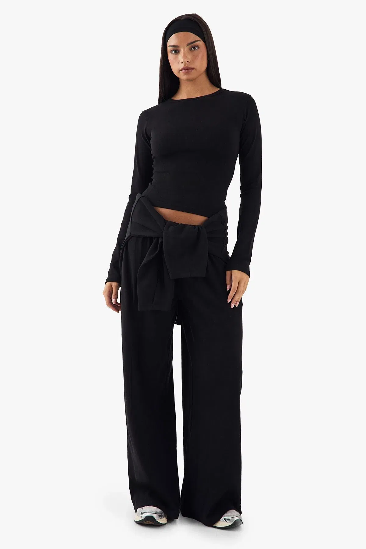 DSGN Studio Embroidered Long Sleeve Top