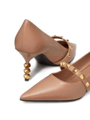 Rockstud pumps with kidskin sculptured heel