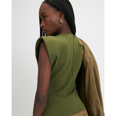 Green Fitted Knit Sleeveless Top