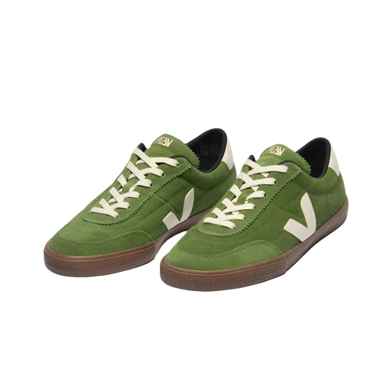 VEJA VOLLEY CANVAS MILITAR PIERRE EAGLE