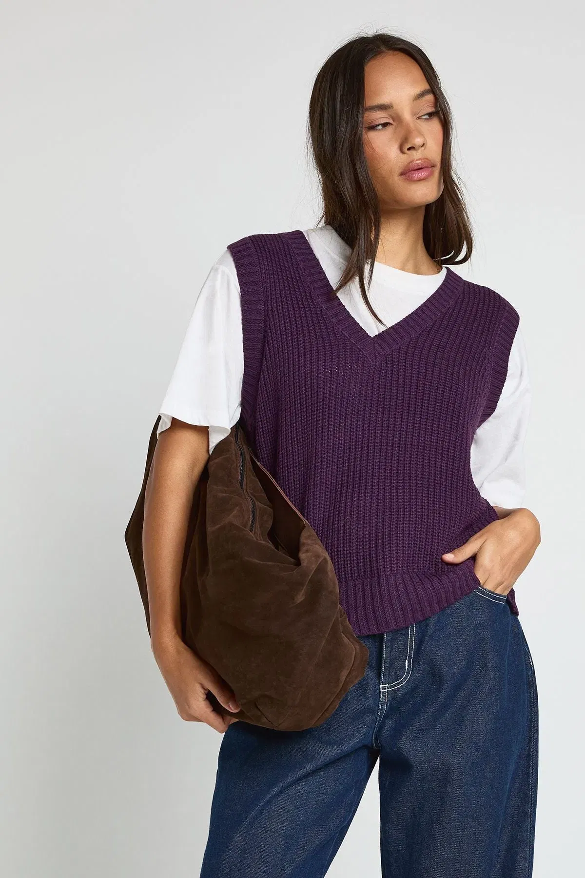 Boxy Fitted Knitted Vest