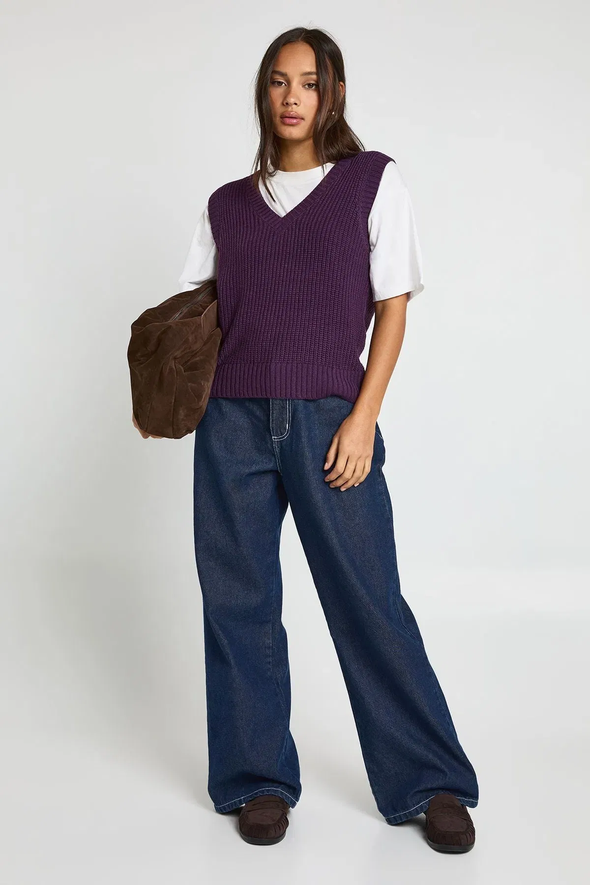 Boxy Fitted Knitted Vest