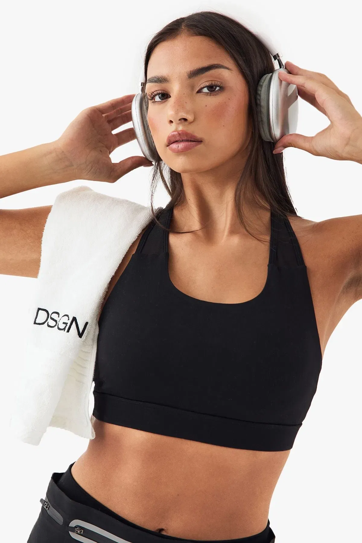 DSGN Studio Mesh Panel Sports Bra