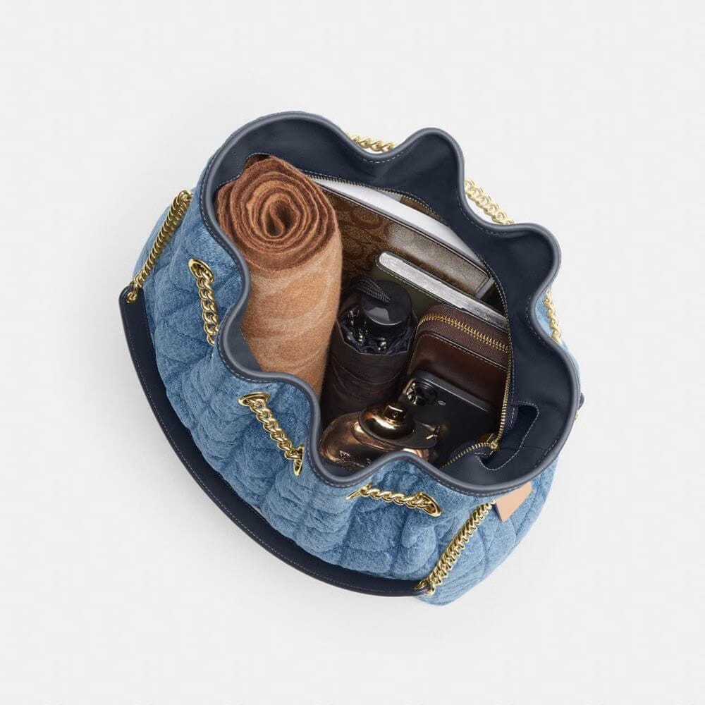 Evelyn Large Shoulder Bag In Regenerative Cotton With Quilting