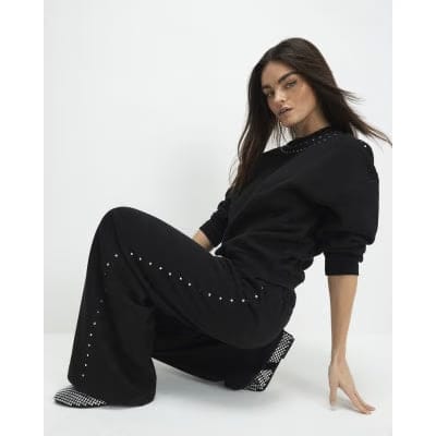 Black Long Sleeve Studded Sweatshirt