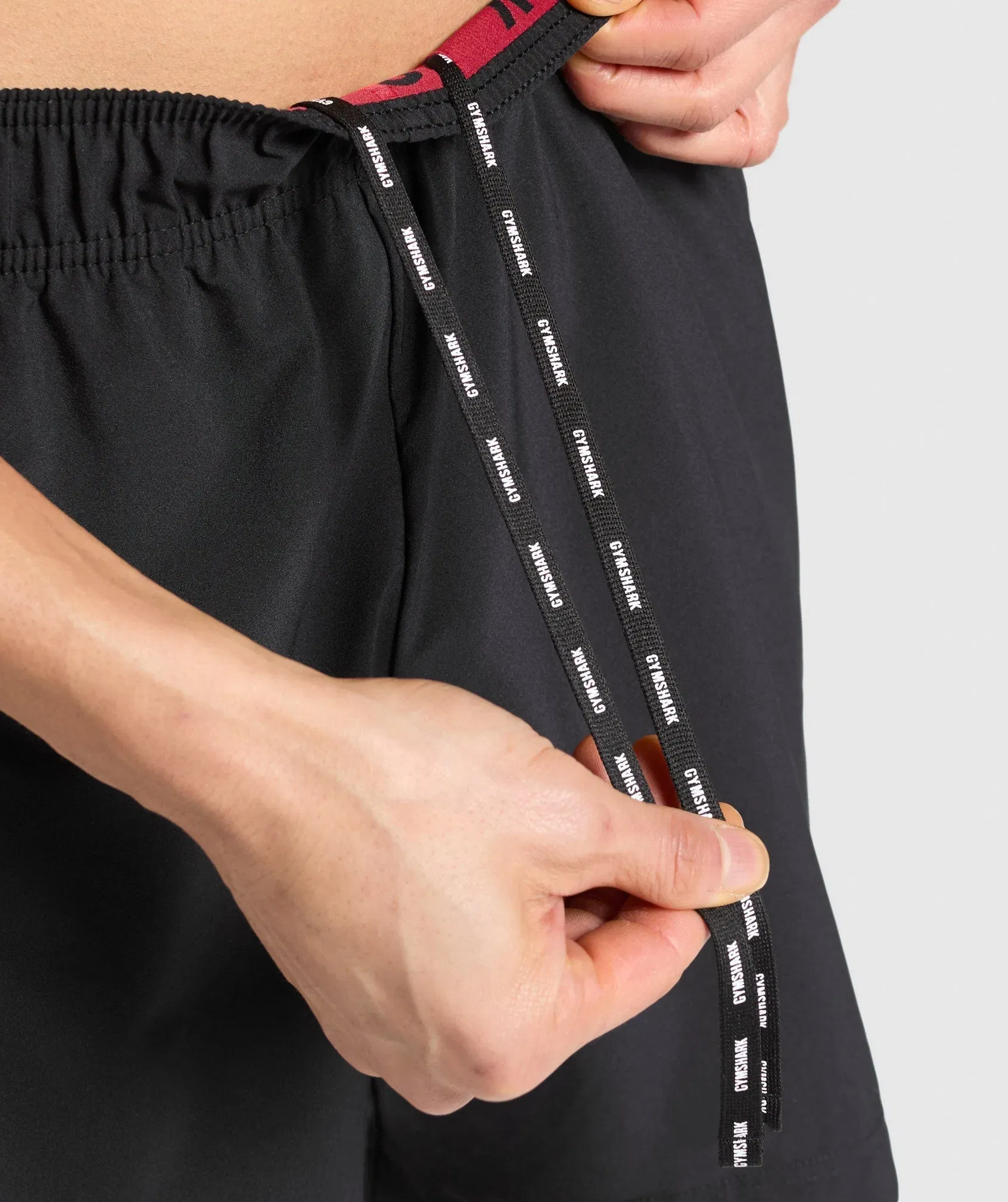 Gymshark Sport 7" Shorts - Black/Conditioning Red