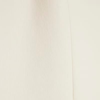 White Fitted Knit Sleeveless Top