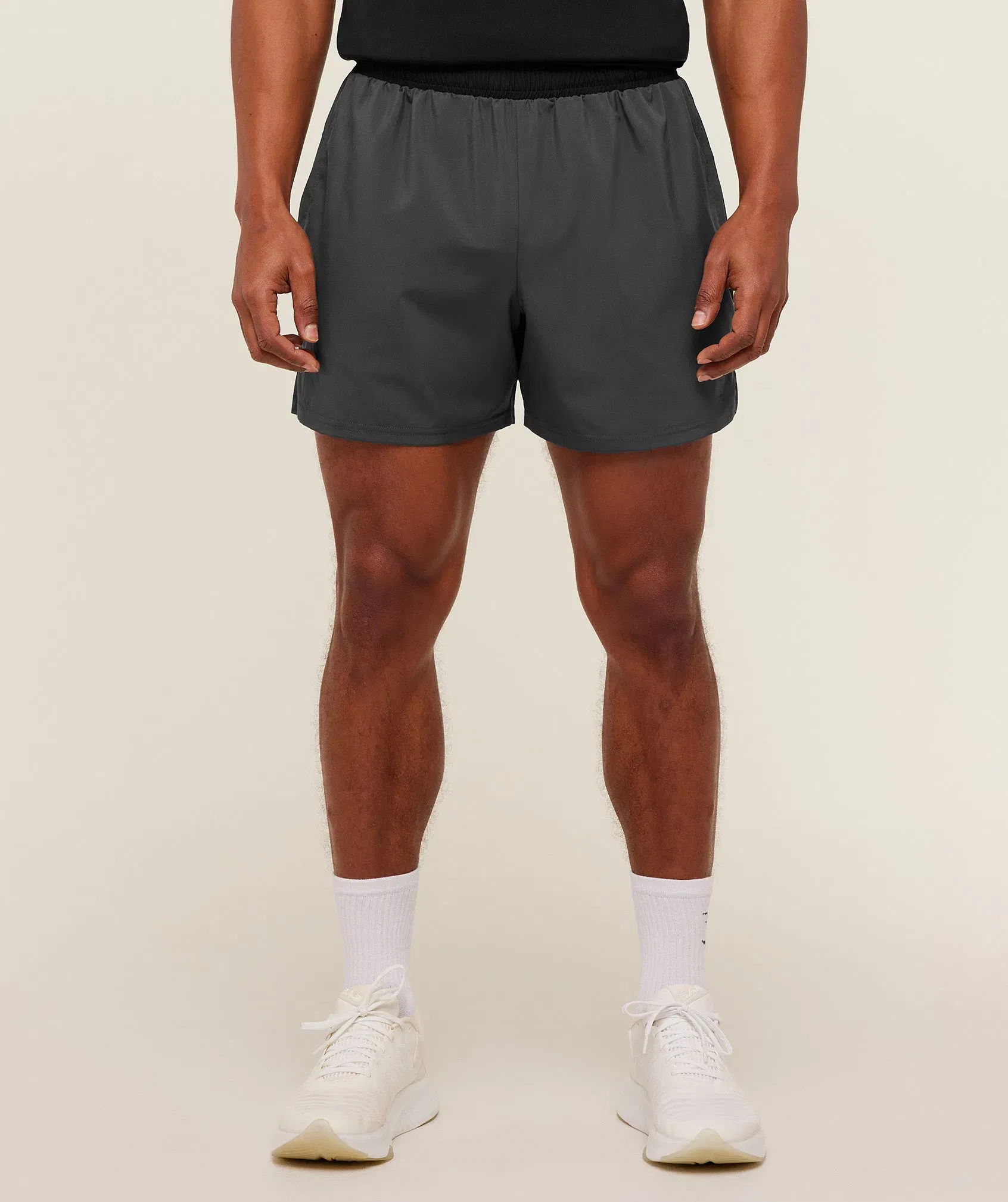 Gymshark Arrival Contrast Shorts - GS Onyx Grey/GS Black