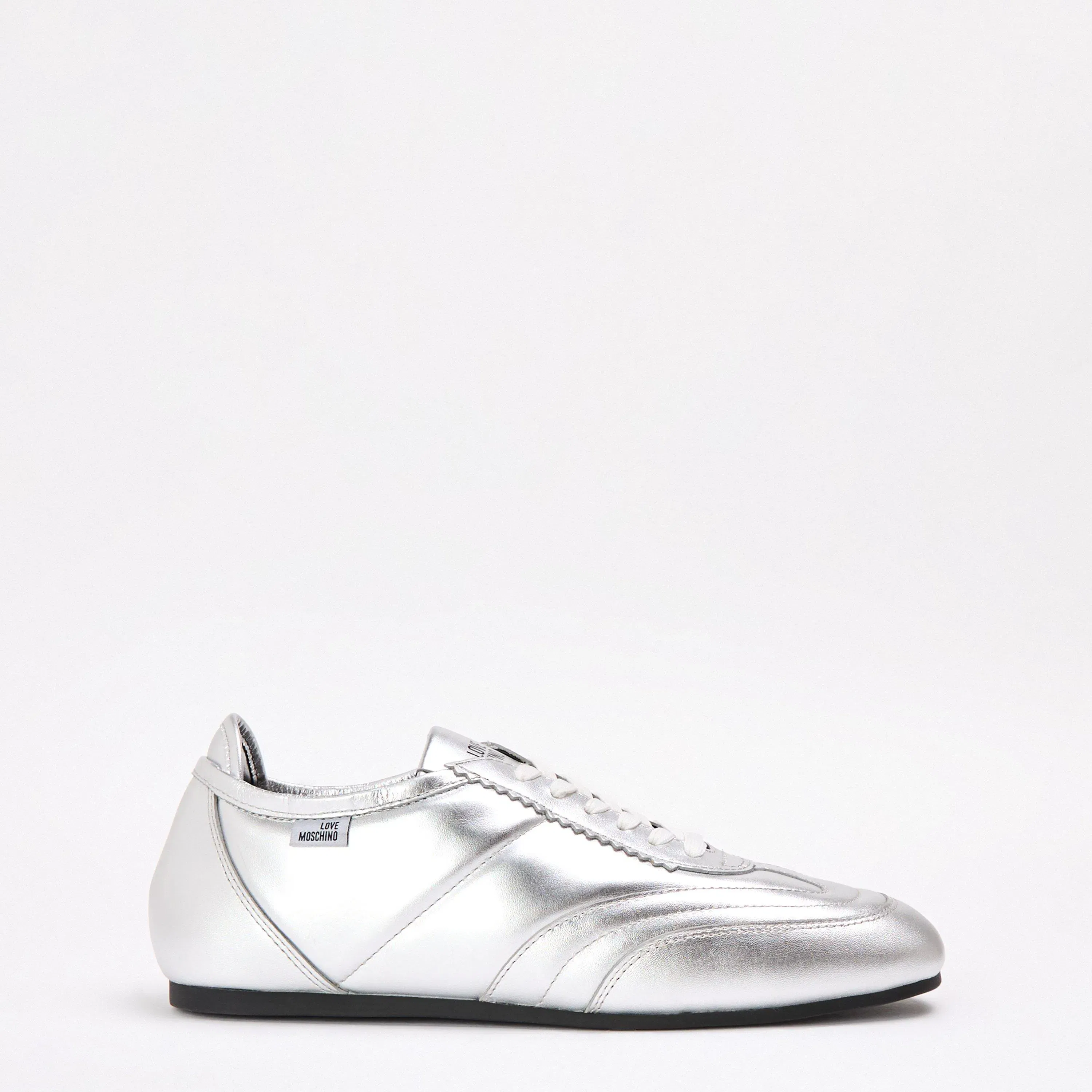 Low-Top Trainers