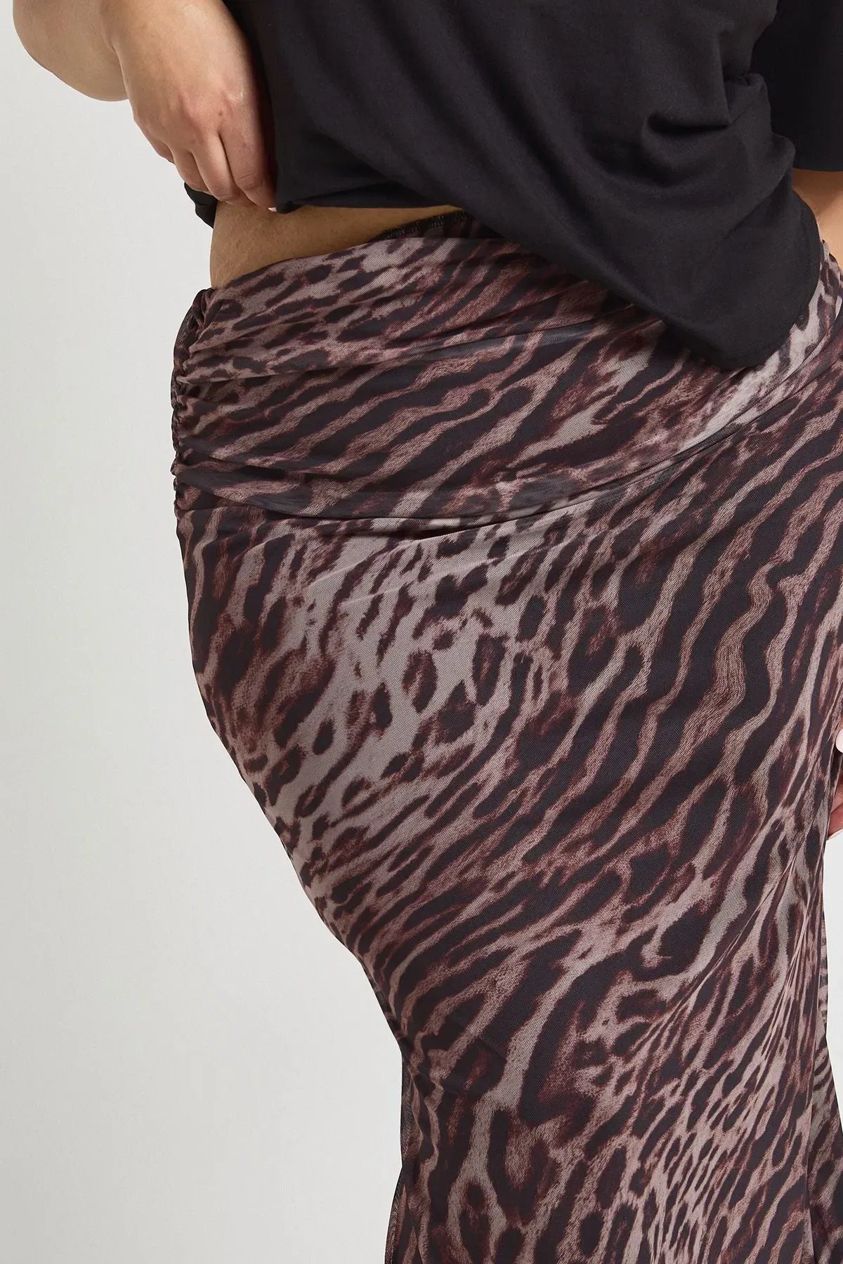 Plus Leopard Mesh Maxi Skirt