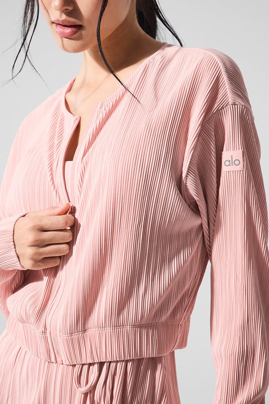 Alo Yoga Cropped Micro Plisse Jacket
