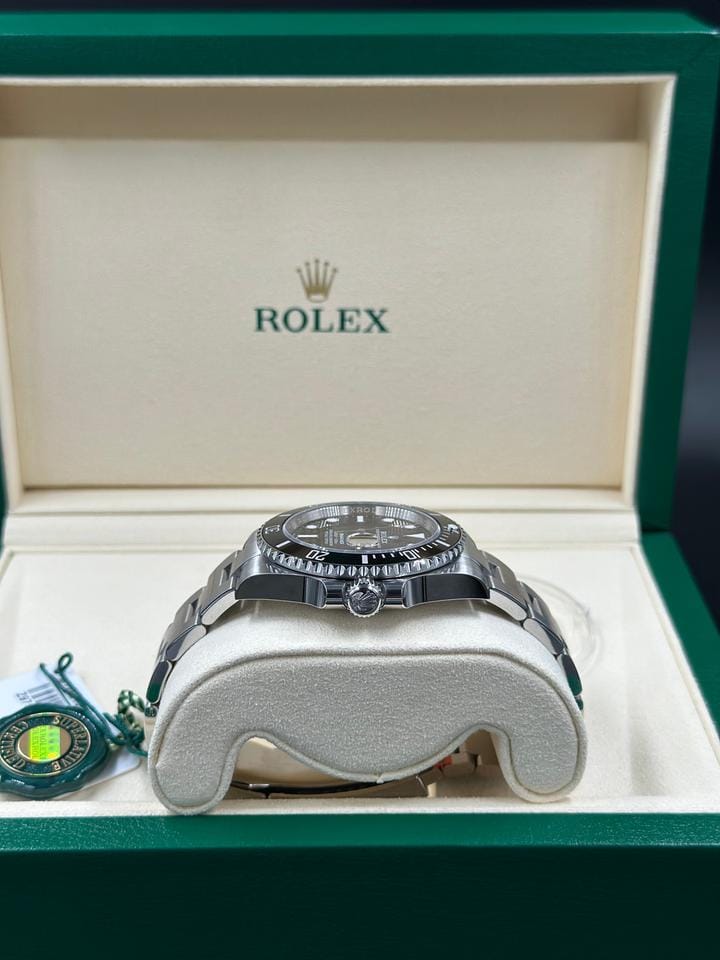 Rolex Submariner Date 126610LN