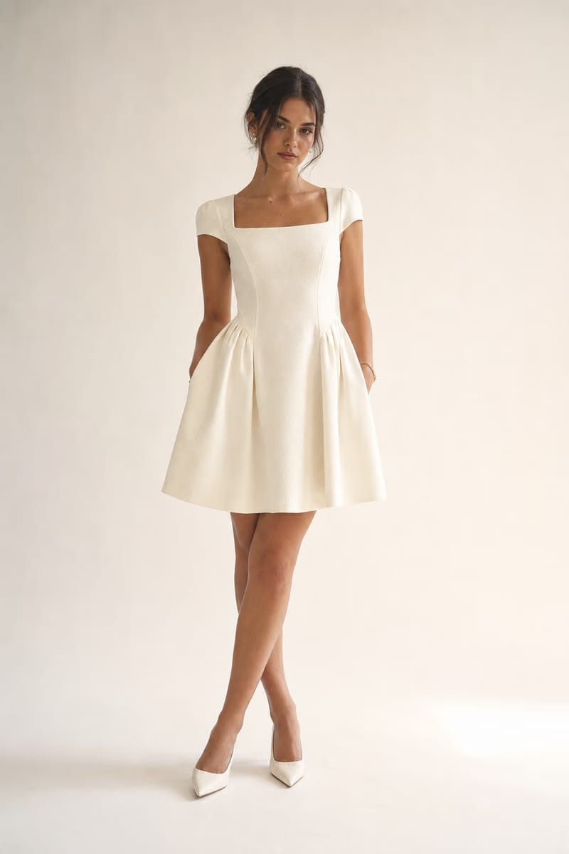 Valeria Éclipse Square Neck Dress - Ivory Pearl