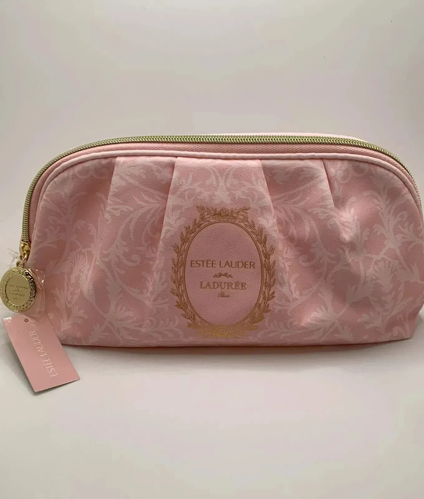 Estée Lauder x Ladurée Re-Nutriv Ultimate Diamond 6-Piece Gift Set