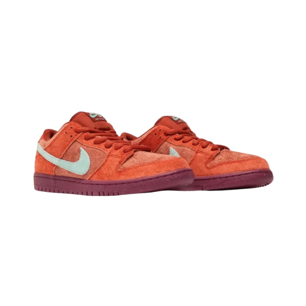 Nike SB Dunk Low Mystic Red And Rosewood