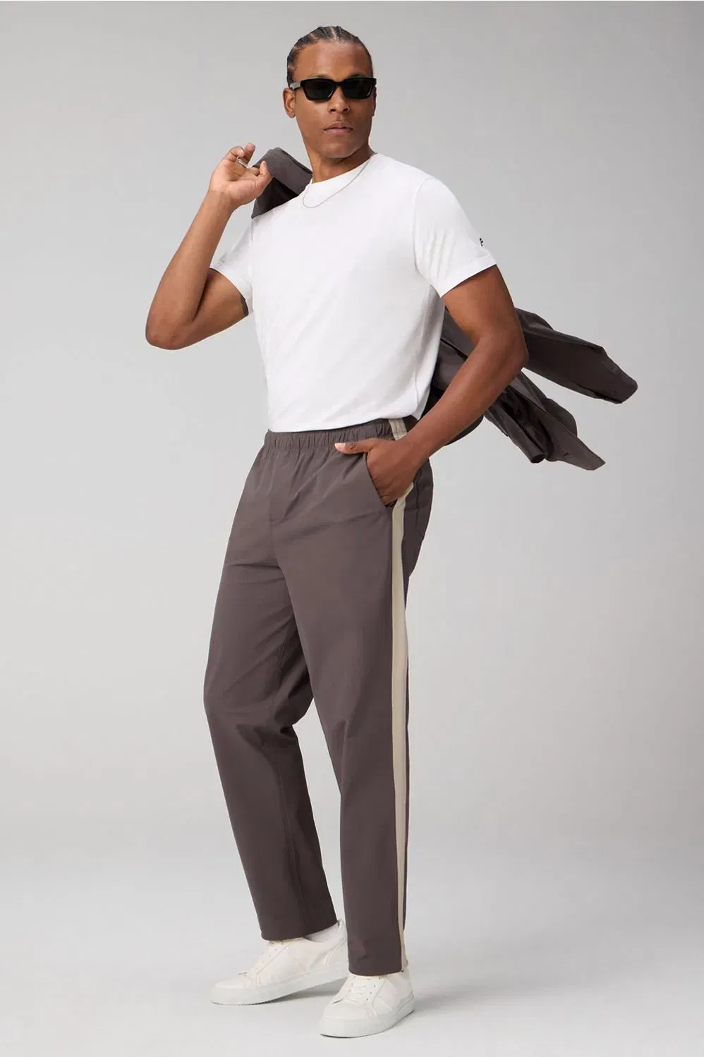 Fabletics The Don Straight Leg Pull-On Pant