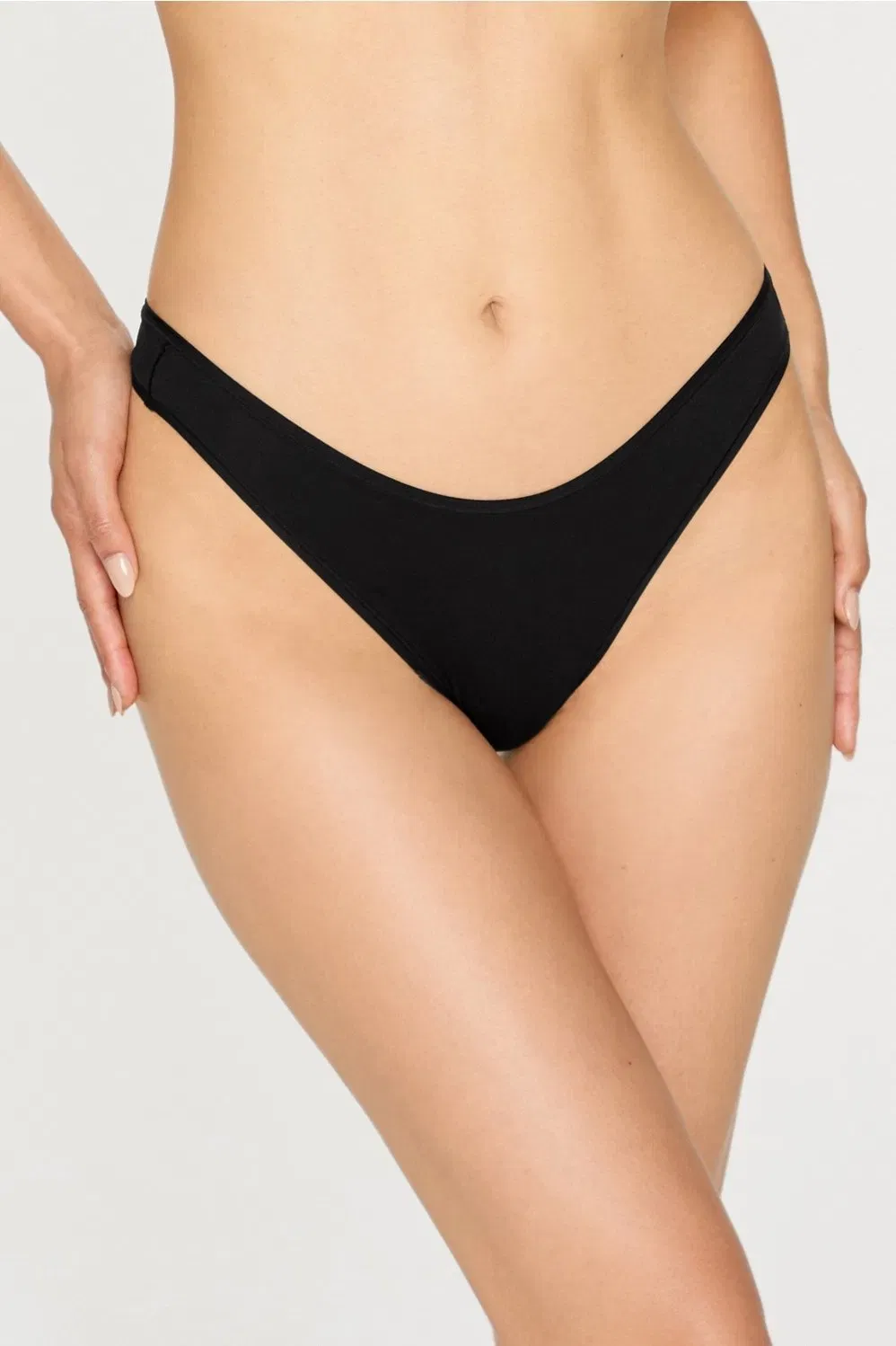 Fabletics Stretchy Fit Dipped Thong