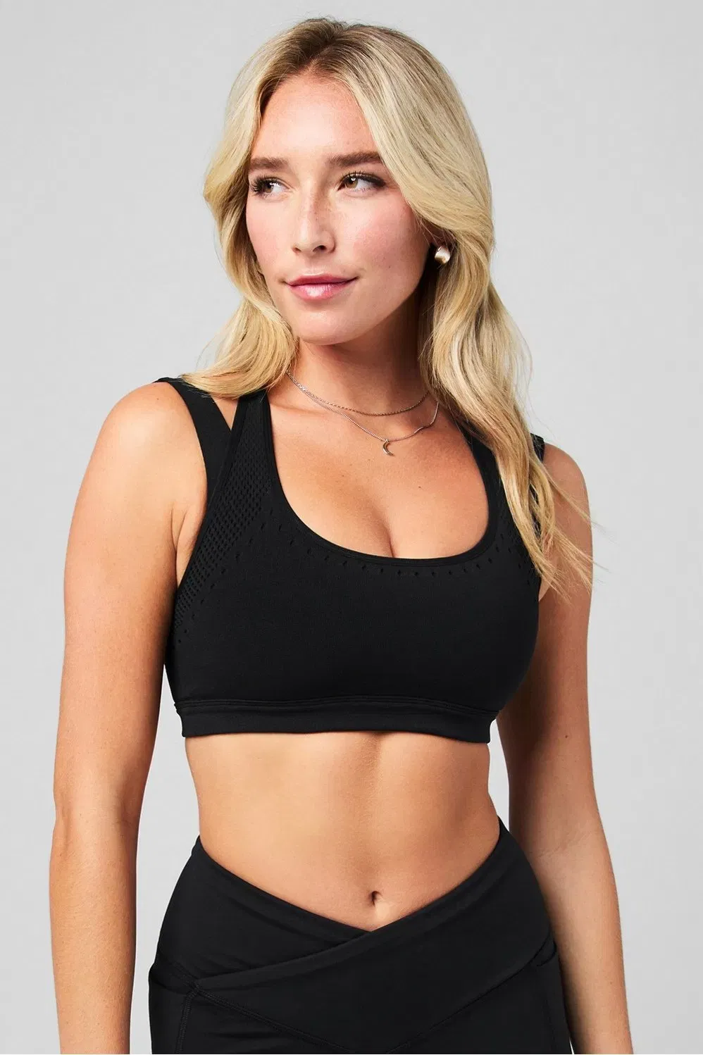 Fabletics Sculptknit Contour Low-Impact Sports Bra